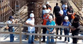 As obras da nova ponte Icoaraci-Outeiro foram vistoriadas pelo governador Helder Barbalho e pela vice-governadora Hana Ghassan