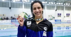 Ana Carolina Vieira ganhou sete medalhas em quatro dias em competição brasileira.