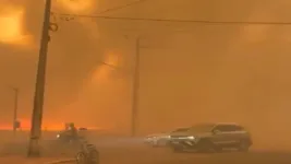 Os incêndios que atingem o interior de São Paulo, que já causaram o fechamento de estradas, provocaram também o adiamento de eventos esportivos previstos para este fim de semana.