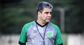 Marcelo Cabo deixou o Floresta-CE no último dia 30 de agosto, após livrar o clube cearense do rebaixamento na Série C 2024.