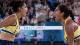 Dupla brasileira leva o ouro após vitória emocionante sobre a dupla do Canadá