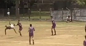 Felipinho impressionou ao marcar um golaço em lance espetacular na goleada sobre o Trabalhista, pela Copa Pará sub-17.