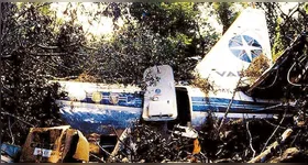 Avião da Varig com 54 pessoas a bordo fez pouso de emergência em meio à floresta amazônica após ficar sem combustível por voar perdido