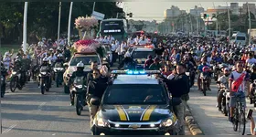 Romarias são acompanhadas pelos fiéis, em agradecimento à Nossa Senhora de Nazaré.