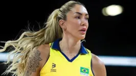 Após a medalha de bronze em Paris, Thaísa vai se aposentar da seleção, mas pretende continuar jogando por clubes.