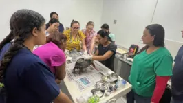 Alunos e veterinários participaram do curso.