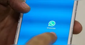 Recruso permite bloquear com senha conversas do WhatsApp