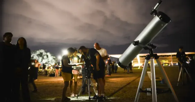 Imagem ilustrativa da notícia Cometa que passará perto da Terra poderá ser visto no Brasil