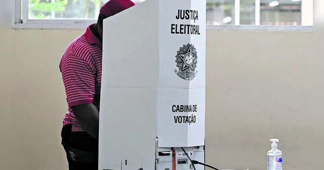 Imagem ilustrativa da notícia Eleições ocorrem neste domingo: tire suas dúvidas
