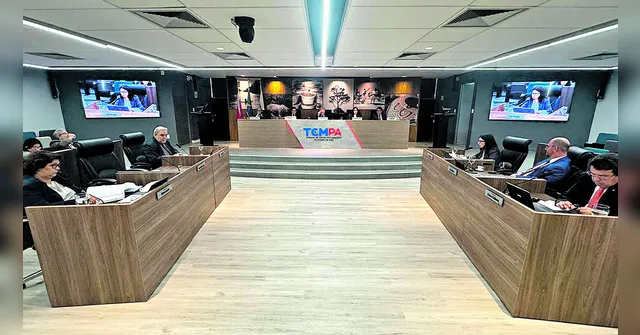 Imagem ilustrativa da notícia TCM libera contrato de compra de ônibus elétricos