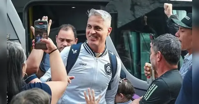 Imagem ilustrativa da notícia Goleiro atribui acesso do Remo à chegada de novo técnico