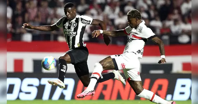 Imagem ilustrativa da notícia Botafogo x São Paulo: escalações, arbitragem e onde assistir