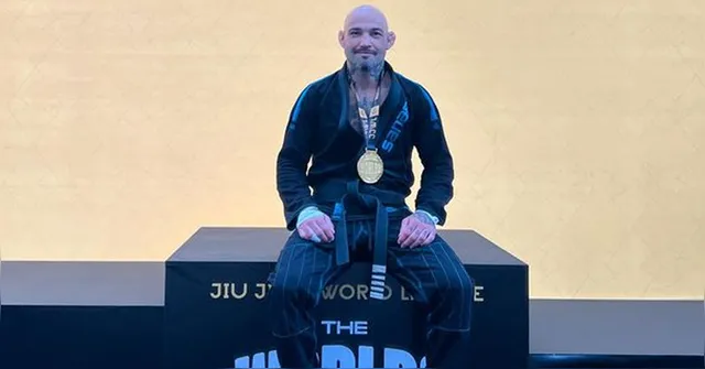 Imagem ilustrativa da notícia Morre lutador brasileiro do UFC que namorou Demi Lovato