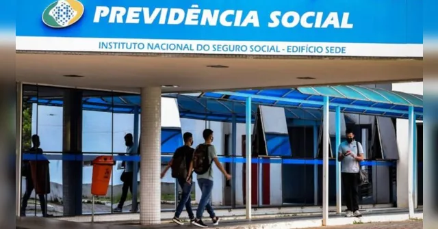 Imagem ilustrativa da notícia Pente-fino no INSS faz milhares perderem auxílios
