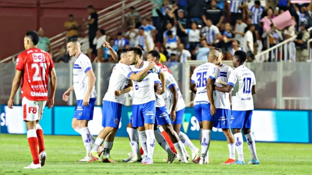 Imagem ilustrativa da notícia Paysandu marca no fim e arranca empate contra o Vila Nova
