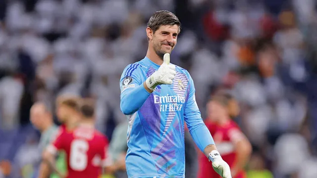 Imagem ilustrativa da notícia MVP da estreia, Courtois dá moral a Endrick: "Personalidade"