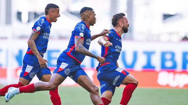 Imagem ilustrativa da notícia Everton Ribeiro decide machucado e Bahia vence o Vitória