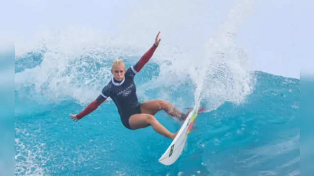 Imagem ilustrativa da notícia Tati West Webb fatura prata no surfe feminino