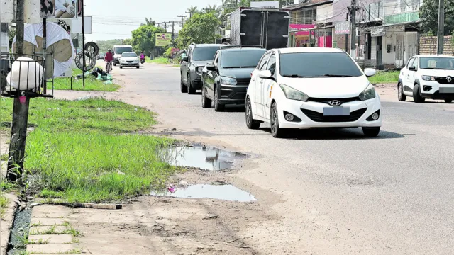 Imagem ilustrativa da notícia Moradores reclamam das condições da estrada de Outeiro