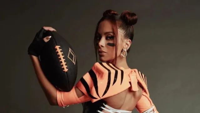 Imagem ilustrativa da notícia Anitta fará show do intervalo no 1º jogo da NFL no Brasil