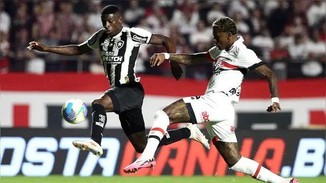 Imagem ilustrativa da notícia Botafogo x São Paulo: escalações, arbitragem e onde assistir