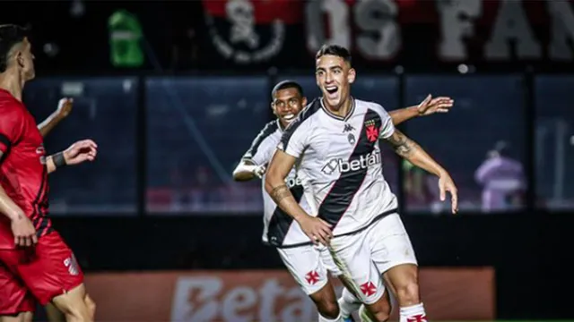 Imagem ilustrativa da notícia Vasco vence o Athletico-PR de virada com gol nos acréscimos