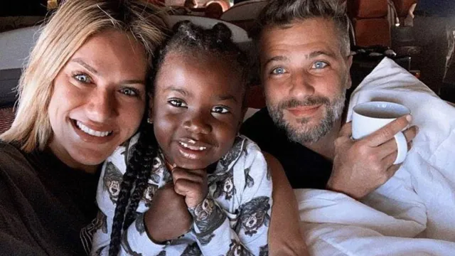 Imagem ilustrativa da notícia Influencer é condenada por racismo contra filha de Gagliasso