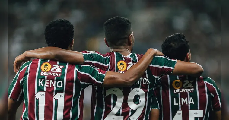 Imagem ilustrativa da notícia Com Ed Sheeran no Maraca, Fluminense vence Atlético-MG