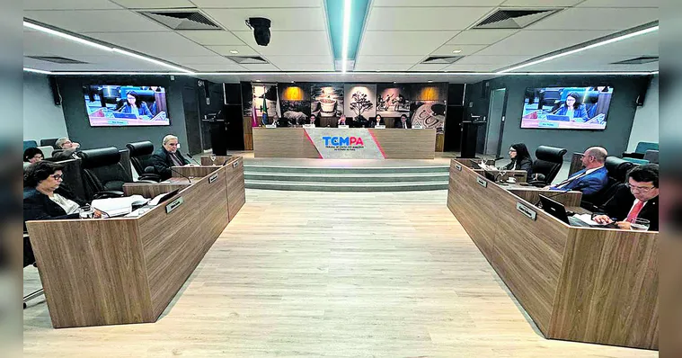 Imagem ilustrativa da notícia TCM libera contrato de compra de ônibus elétricos