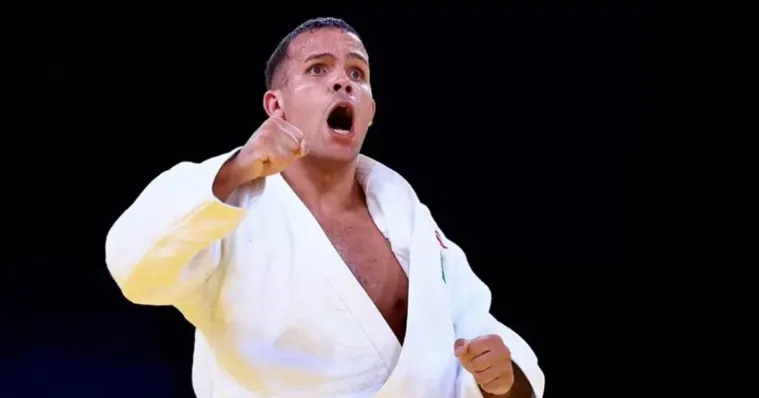 Imagem ilustrativa da notícia Arthur Silva conquista ouro no judô; 20º do Brasil em Paris