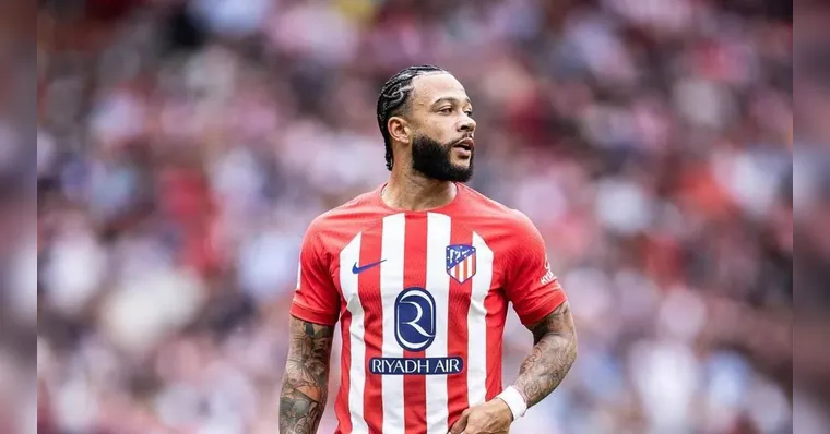 Imagem ilustrativa da notícia Corinthians se protege em caso de calote no acordo com Depay