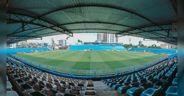 Imagem ilustrativa da notícia Helder anuncia incentivo de R$ 600 mil para o Paysandu