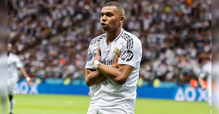 Imagem ilustrativa da notícia Perfil de Mbappé hackeado: elogios a CR7 e críticas a Messi