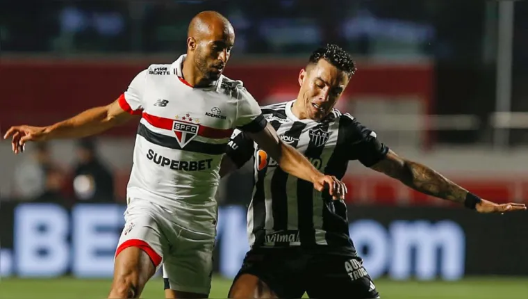 Imagem ilustrativa da notícia No fim, Atlético-MG vence São Paulo e fica perto da vaga