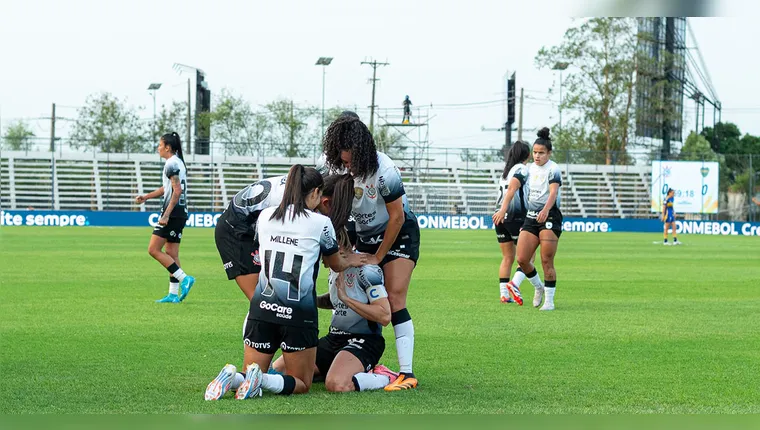 Imagem ilustrativa da notícia Corinthians vence o Boca e disputa a final da Libertadores