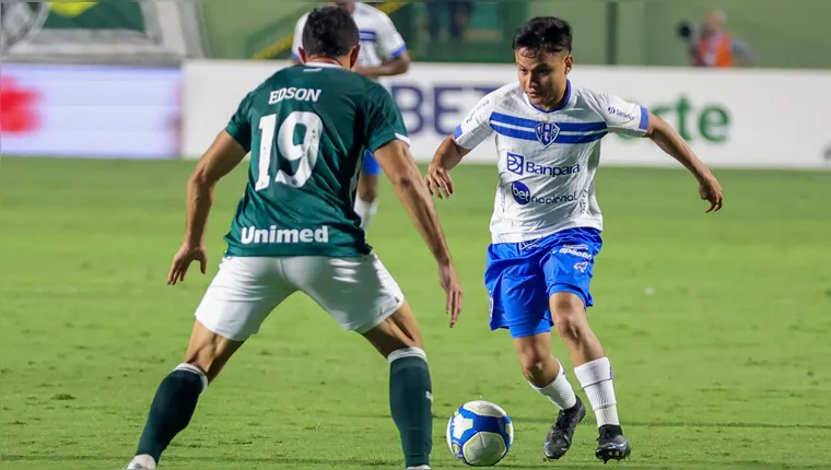 Imagem ilustrativa da notícia Hélio dos Anjos diz que Esli é "jogador de lances isolados"