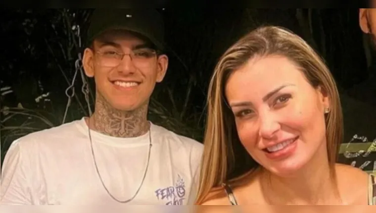 Imagem ilustrativa da notícia Cirugia: filho defende "língua de cobra" de Andressa Urach