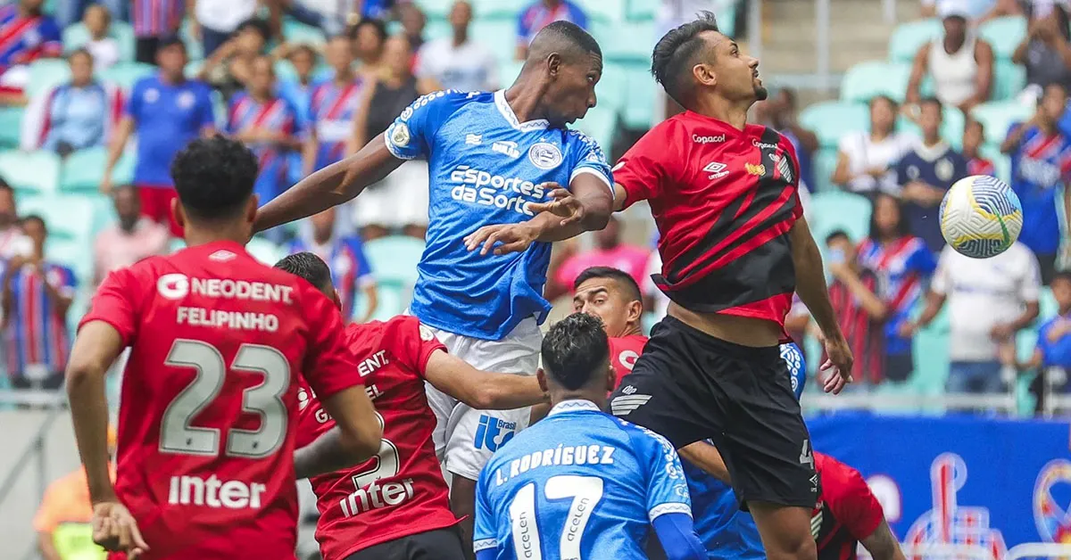 Bahia empata no fim e briga por Libertadores está embolada