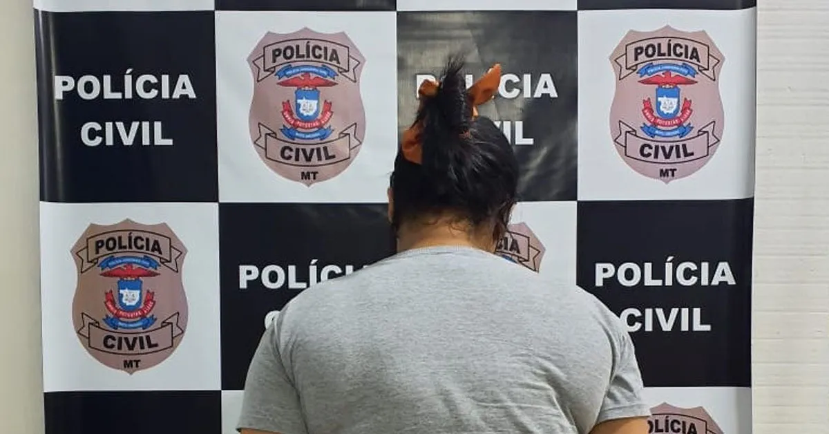 A mulher é suspeita de integrar a facção criminosa "Comando Vermelho"