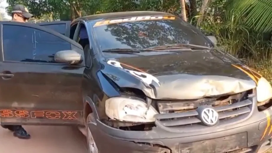 Carro usado pelo suspeito da arma falsa era roubado