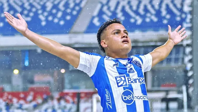 Esli Garcia comemora um dos 14 gols marcados pelo Paysandu na temporada 2024.