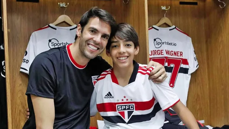 Kaká é ídolo do São Paulo, Milan e foi pentacampeão com a Seleção Brasileira. Luca mostra ter herdado o talento do pai