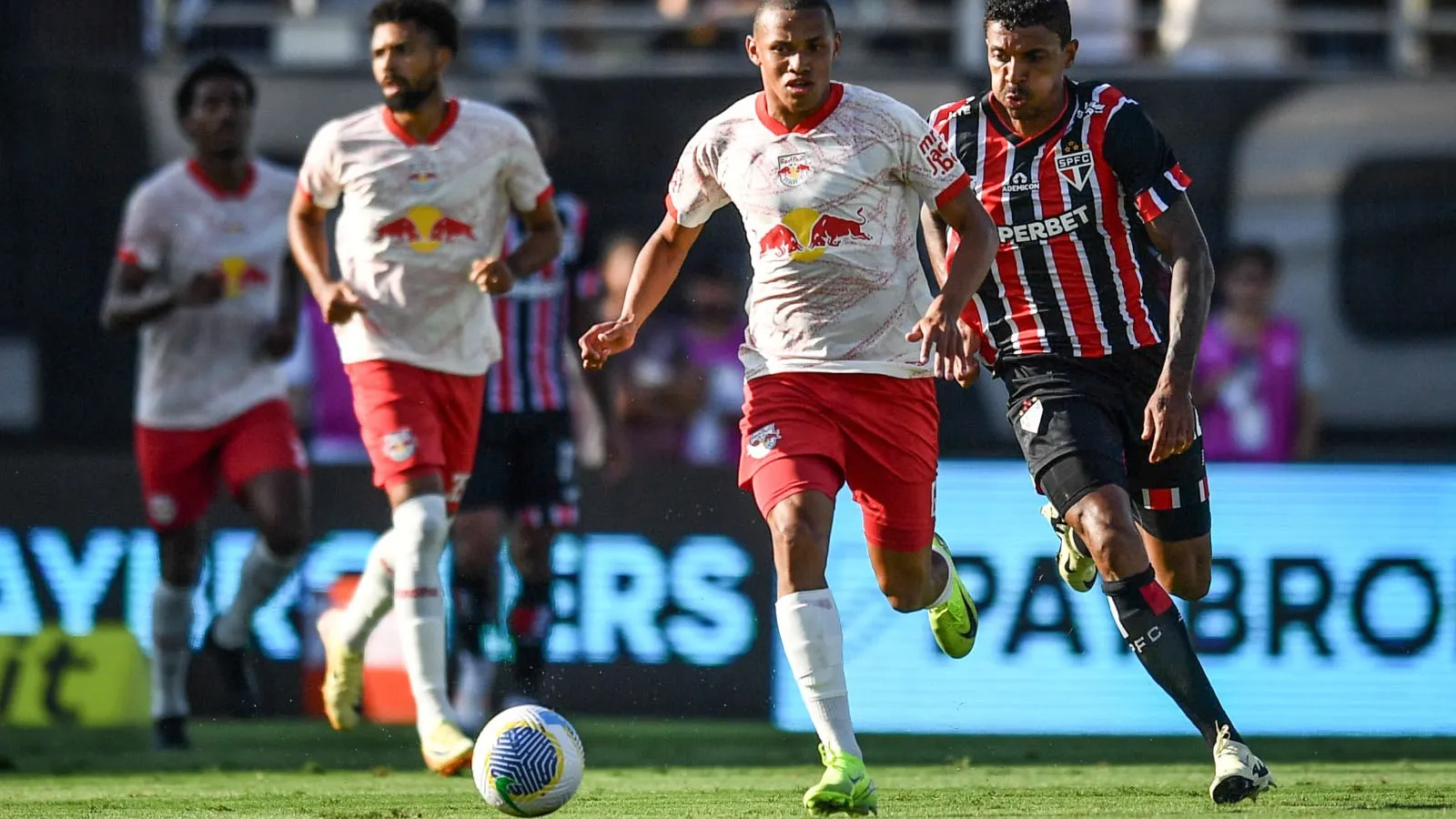 Bragantino e São Paulo não saíram do empate, na tarde desta quarta-feira (20)