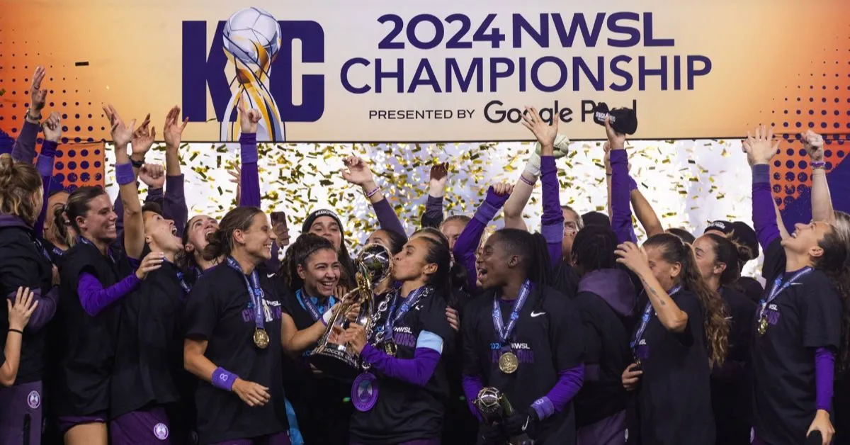 Marta venceu pela 1ª vez a liga de futebol feminino dos EUA com o Orlando Pride.