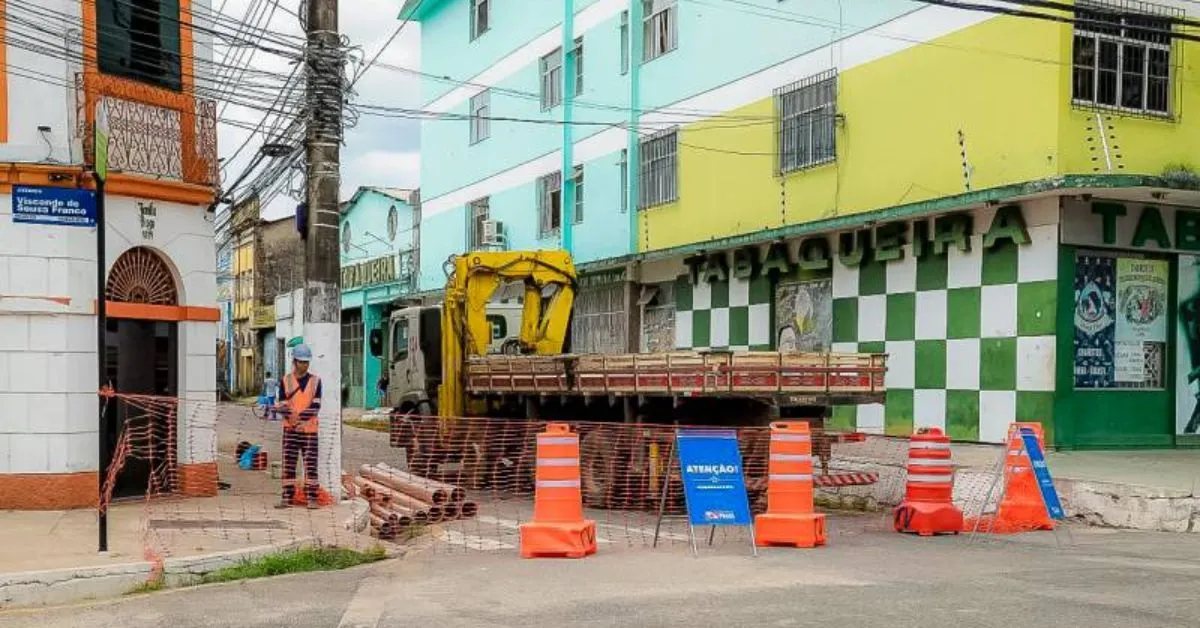 A orientação é que os condutores peguem rotas alternativas.