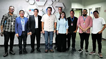 Luiz Flávio (Diário), Nilton Lobato, Camilo Centeno, Helder Barbalho, Álvaro Borges (RBATV), Vera Oliveira, Clayton Matos (Diário), Gleydson Souza (Rádio Clube) e Mauro Neto (DOL).