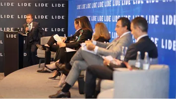 Jurista Jacoby Fernandes se destacou em evento sobre setor jurídico brasileiro