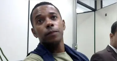 A defesa de Robinho questiona a execução, no Brasil, da condenação por estupro coletivo imposta pela Justiça italiana.
