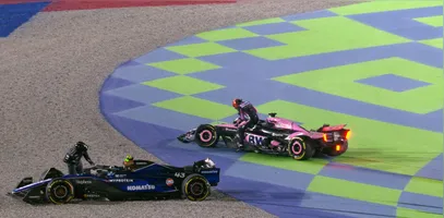 A colisão entre Colapinto, Ocon e Hulkenberg foi apenas um dos incidentes que marcaram o GP do Catar neste dominfo (1).