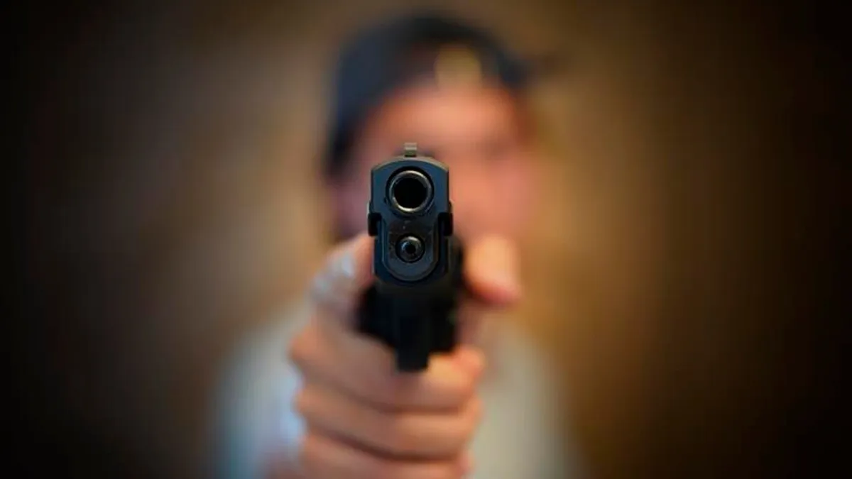 Imagem ilustrativa da notícia Homem atira em desafeto após discussão motivada por ciúmes